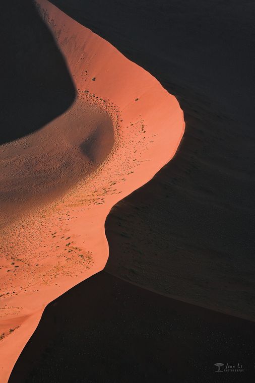 绝世红沙 / The Peerless Red Desert